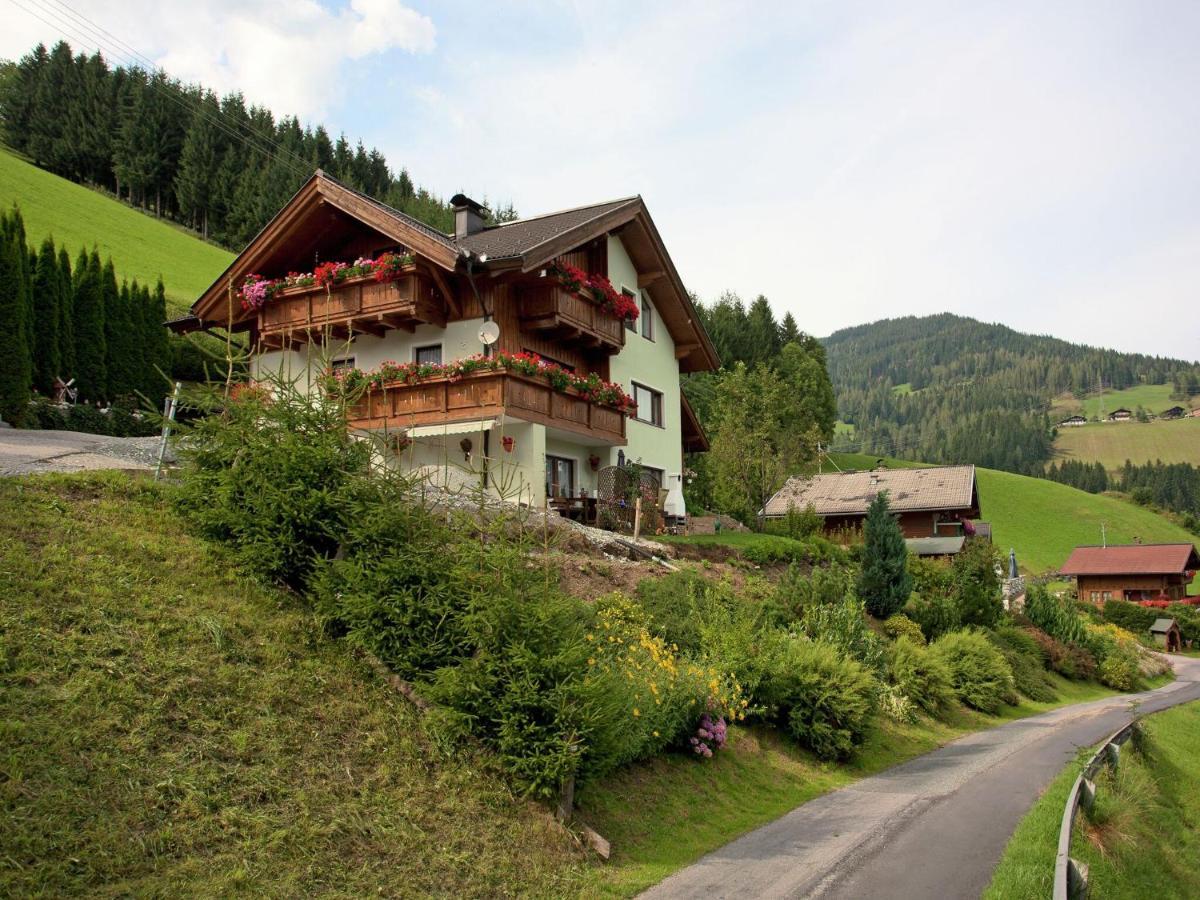 Sunny Holiday Flat With Balcony Wagrain Exterior photo